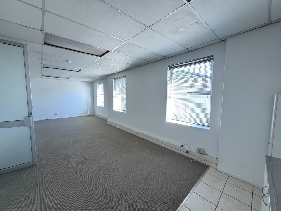 To Let Commercial Property for Rent in Claremont Western Cape